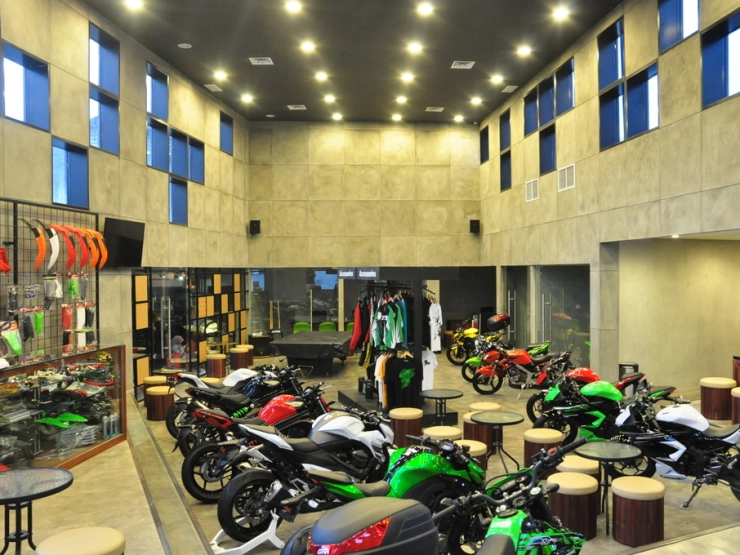 Other Kawasaki Showroom Bali 4 3