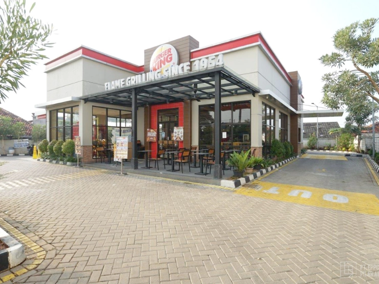 Food & Beverages Burger King Ciledug 1 dsc08556_wm